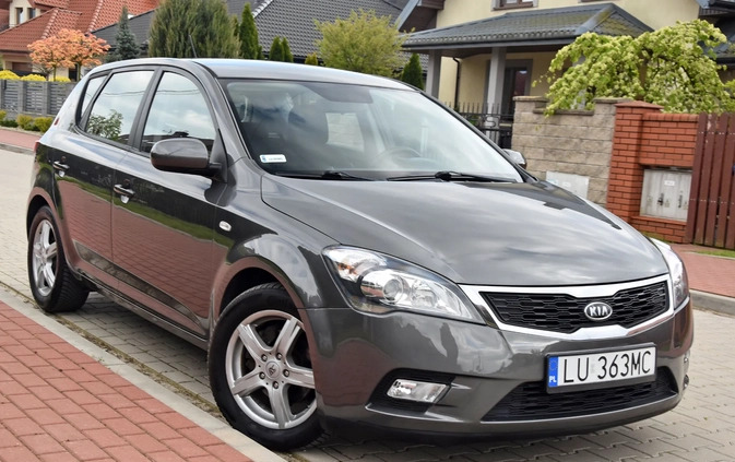 Kia Ceed cena 17900 przebieg: 220000, rok produkcji 2010 z Płock małe 596